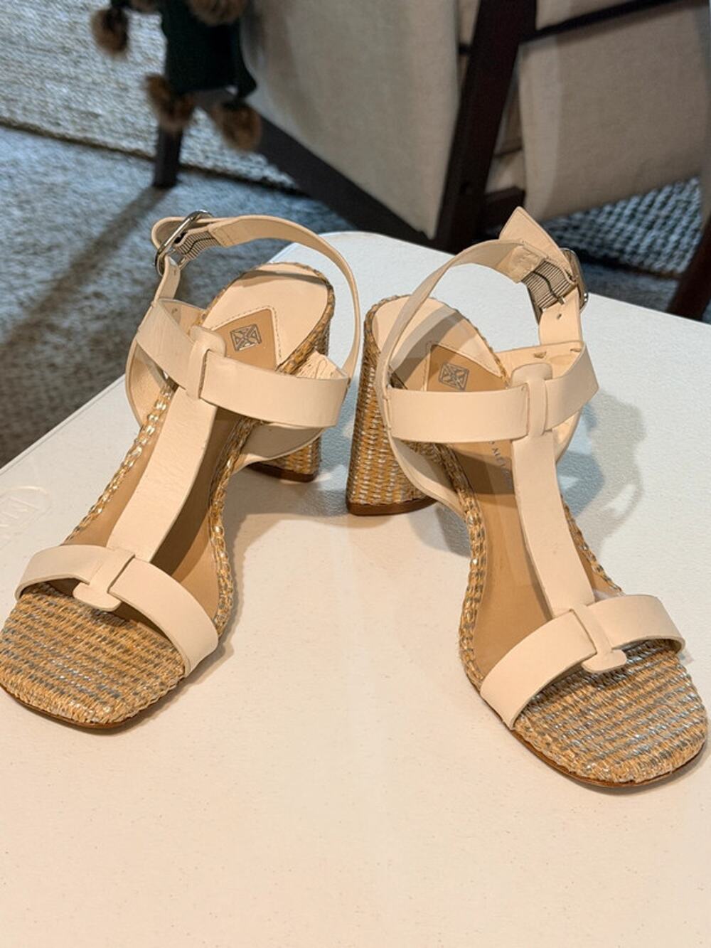 Antonio Milani, 8 EUC raffia and leather heeled sandals